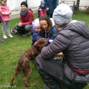 Der erste Kontakt mit Anja und Hündin Zora von den Lucky Dogs